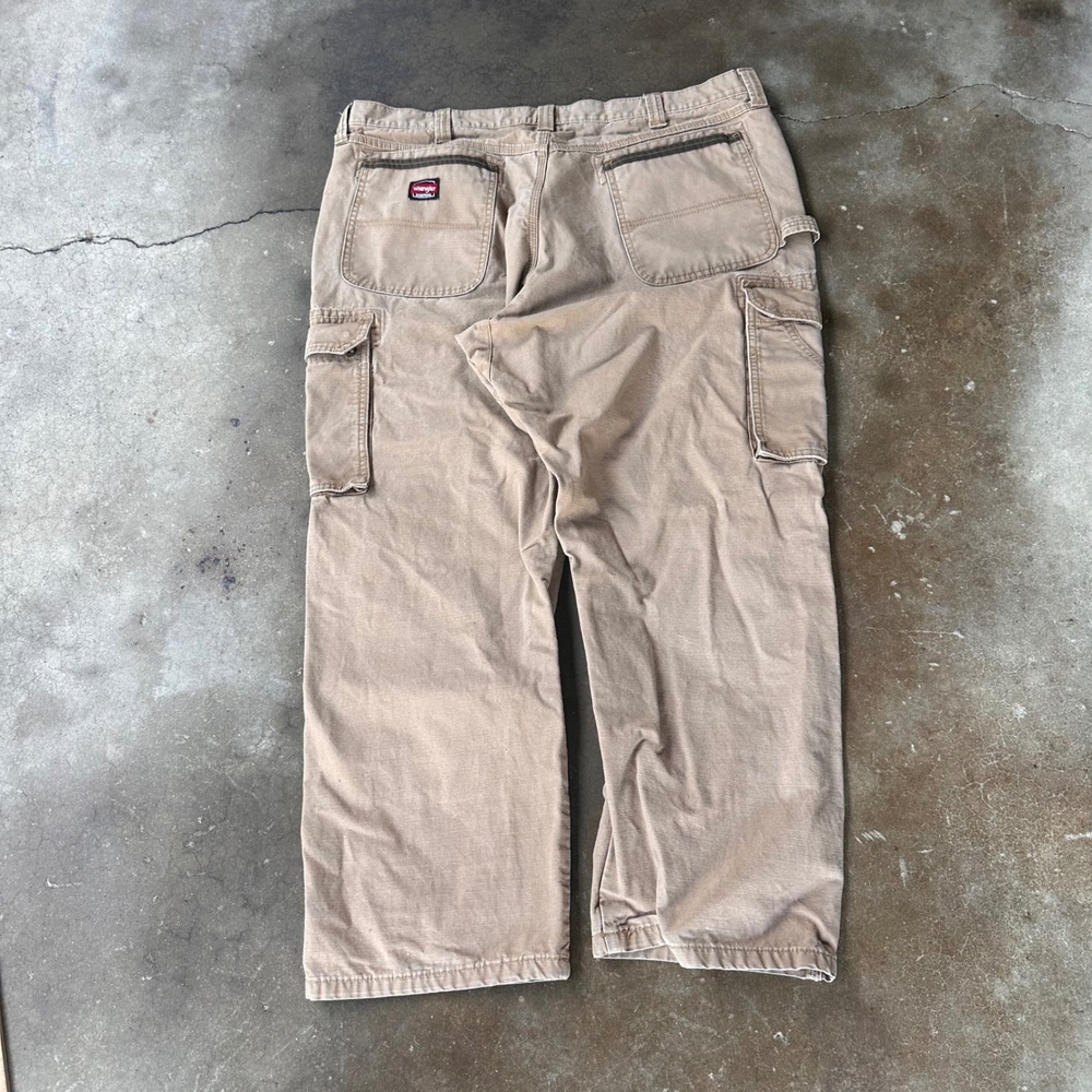 Wrangler Cargo Pants Mens 42x30 Tan Excellent Riggs Workwear Ripstop 10WMWR1RH
